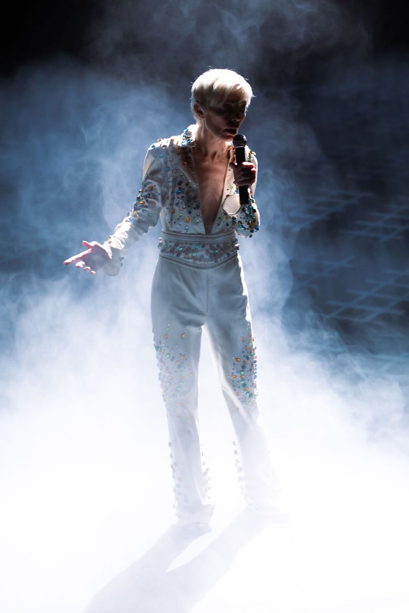 la-reunification-des-deux-corees-compagnie-louis-brouillard-joel-pommerat-a65a7102-agathe-pommerat