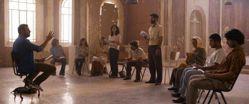 4mur_still_full_0156126