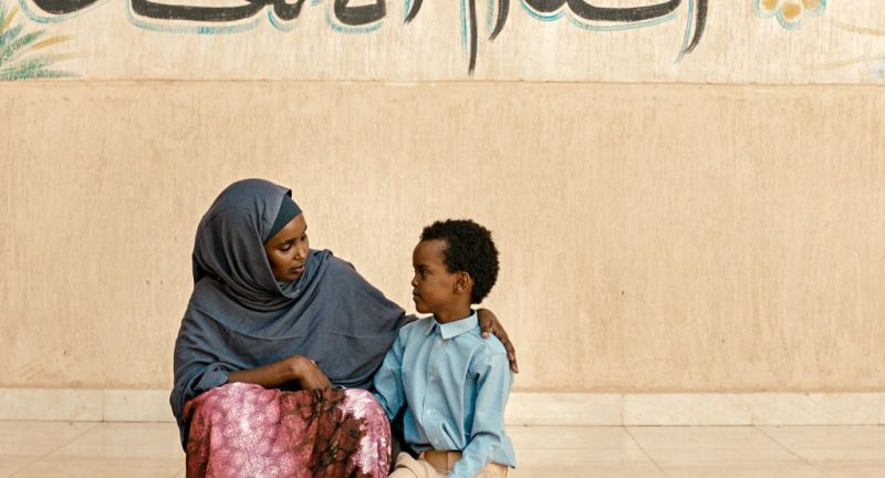 the-village-next-to-paradise_mo-harawe_3_-freibeuterfilm-1024x553