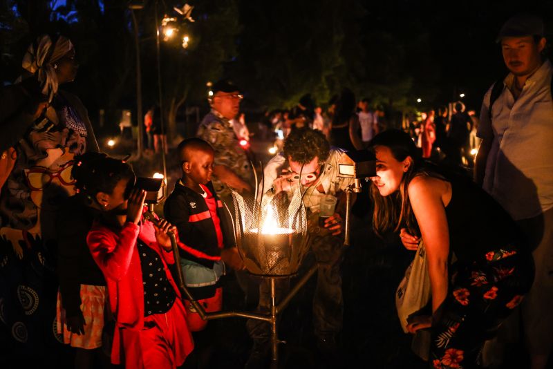 d_arbre_en_arbre-cie_carabosse-credit_photo_kalimba_13_web