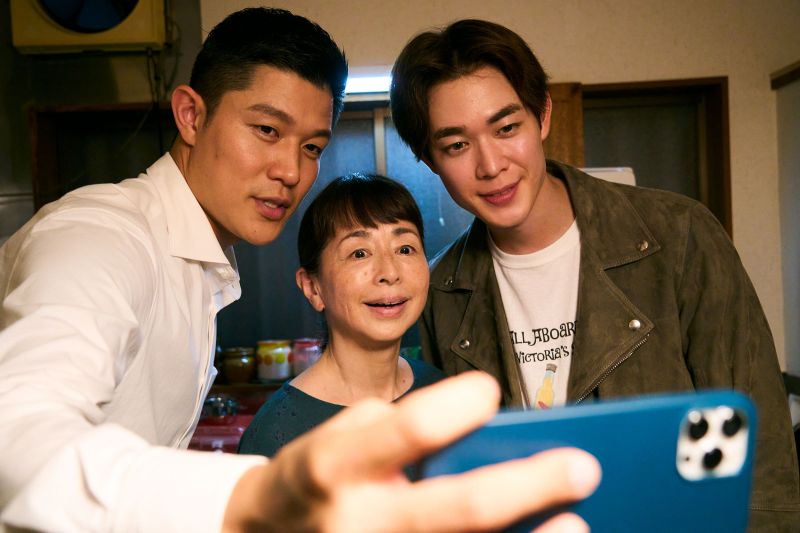 sub4_4760_egoist_2023-makoto-takayama-shogakukan_tokyotheatres-co-inc-nikkatsu-corporation-rights-cube-inc-robot-communications-