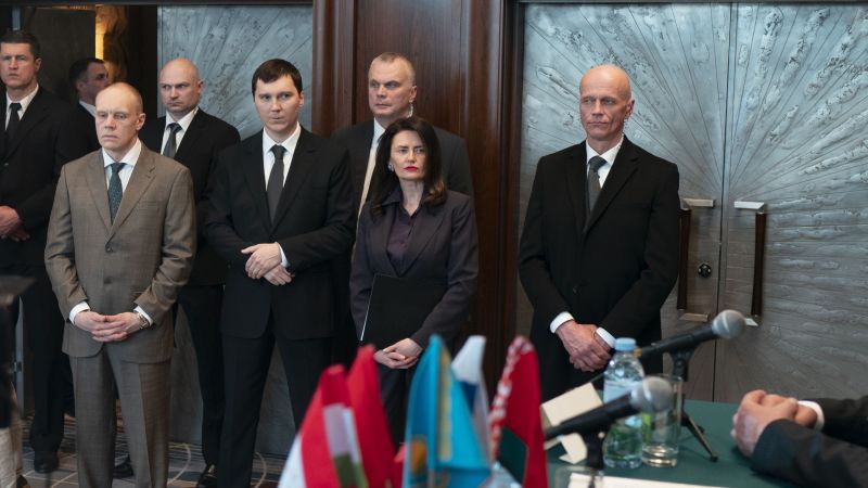 lemagedukremlin_o-assayas-photo-6-c-carole-bethuel