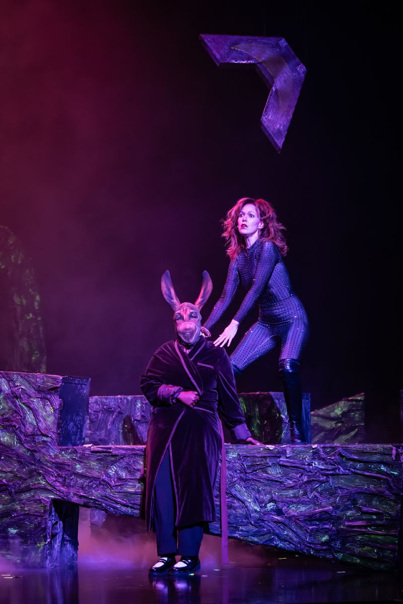 iov20251106-0527_web