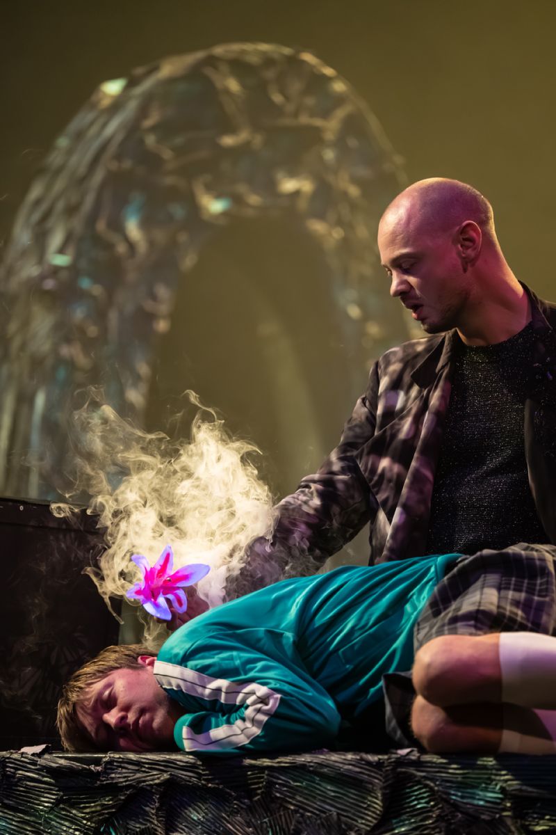 iov20251106-0603_web