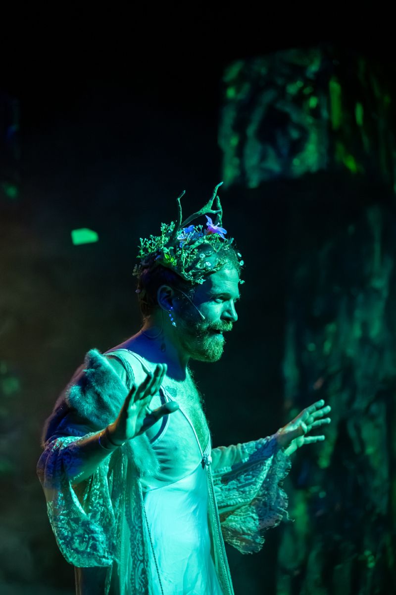 iov20251106-0224_web