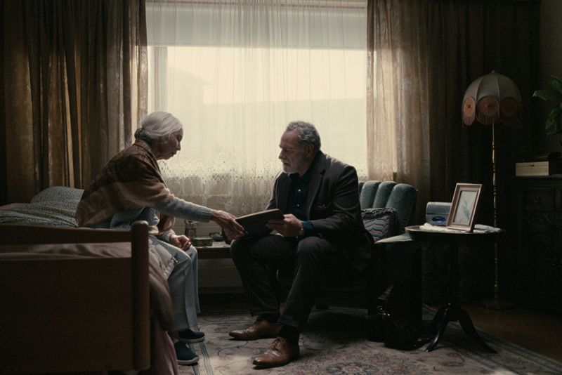 touch-nos-etreintes-passees_06-2025-condor-distribution