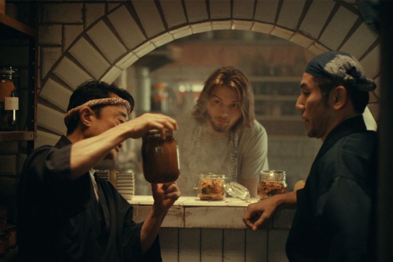 touch-nos-etreintes-passees_09-2025-condor-distribution